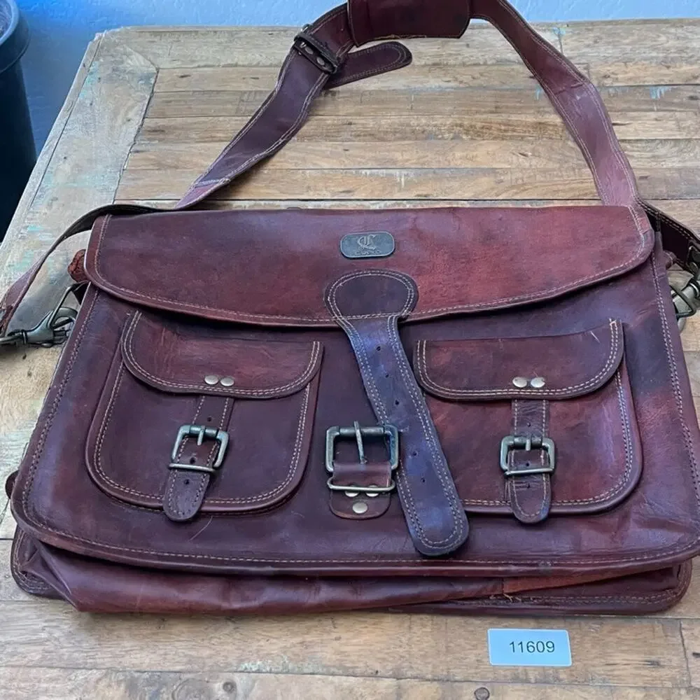 Vintage Cuero DHK Leather 17